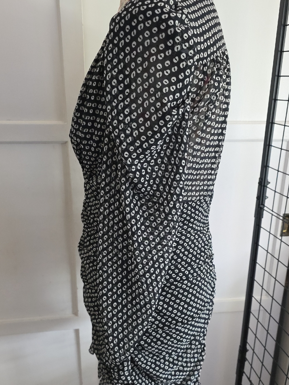 Zara Black Polka Dot V-Neck Mini Dress Size MEDIUM - Picture 8 of 11